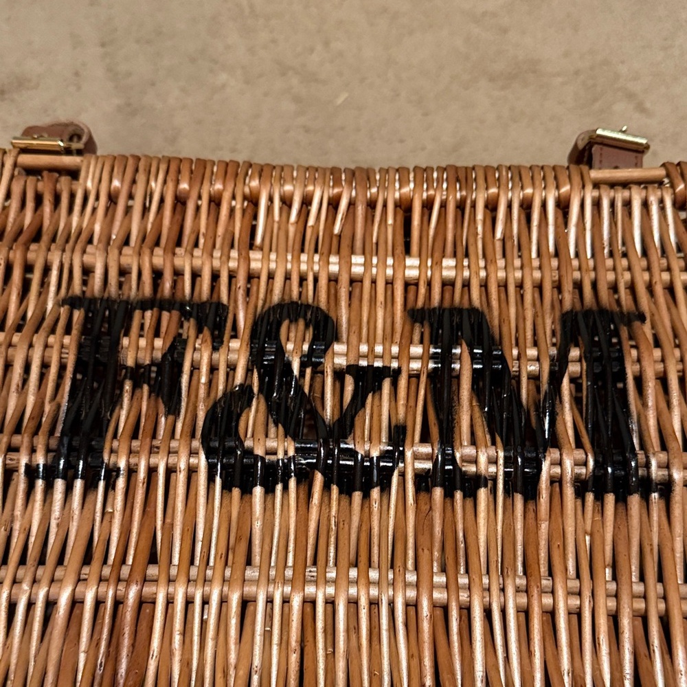 Fortnum & Mason Wicker Basket with Handle - Picture 5 of 5